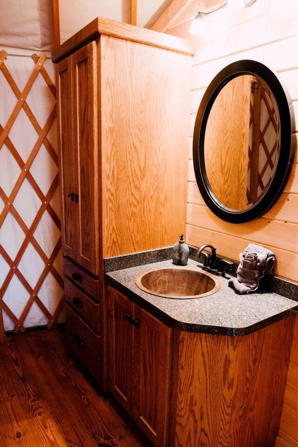 Tuckaseegee @ Sky Ridge Yurts Bryson City Exterior photo